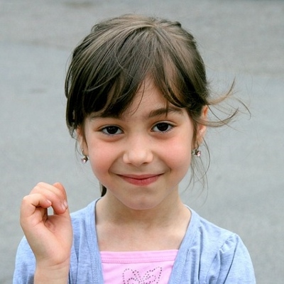 elementary girl (400x400)